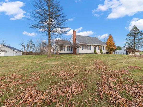 6818 Simmons Church Rd, Centerburg, OH 43011