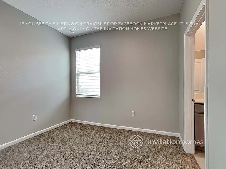 339 Macarthur St — Photo 13