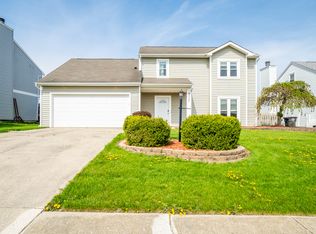 8217 Medallion Pl, Fort Wayne, IN 46825
