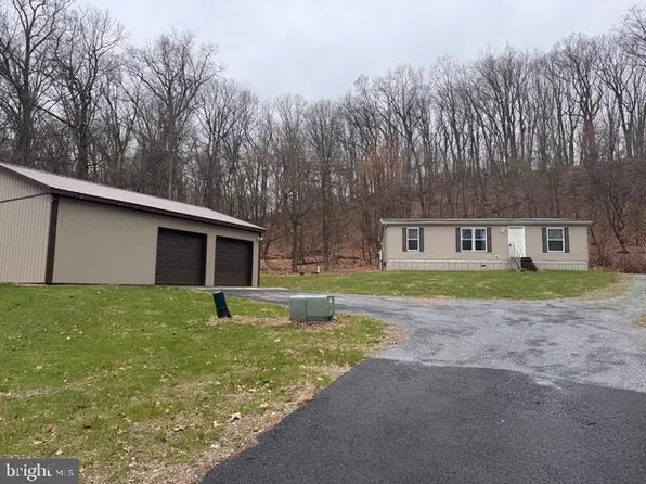 2208 Herb Rd, Temple, PA 19560