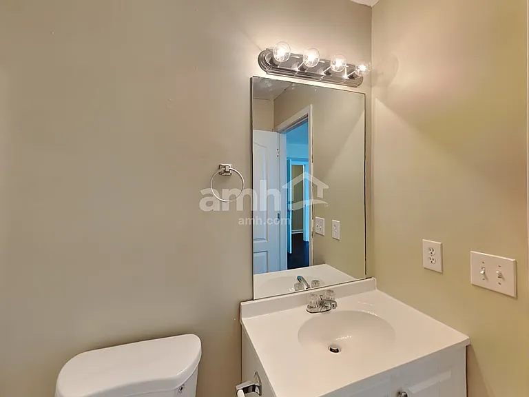 733 Clear Cir — Photo 18
