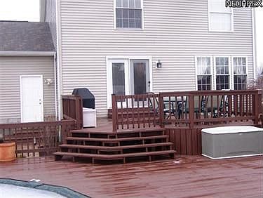 5th image of 982 Davie Ct