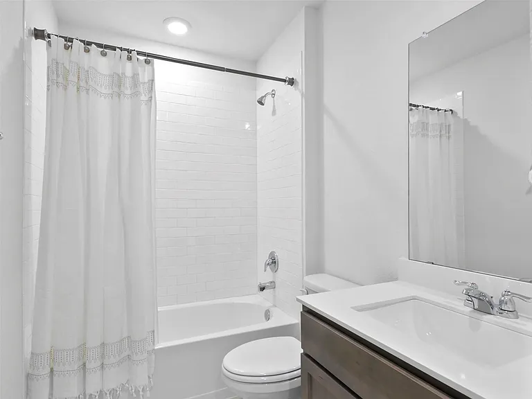 6113 Bracken Dr — Photo 19