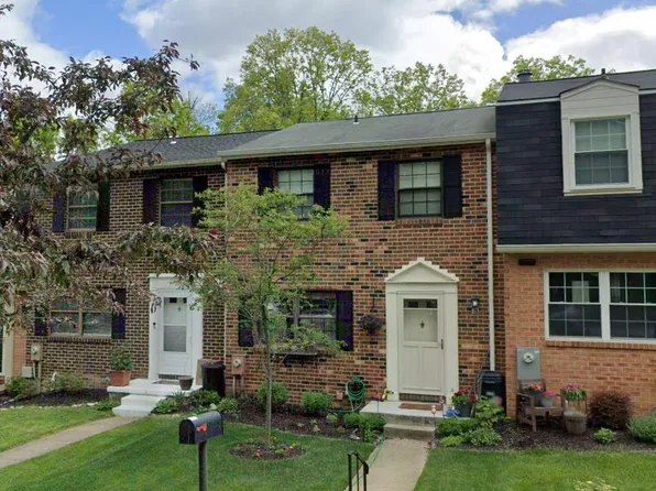 15 Shady Hill Ct, Catonsville, MD 21228