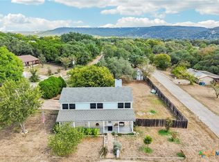 11203 Travis Dr, Jonestown, TX 78645