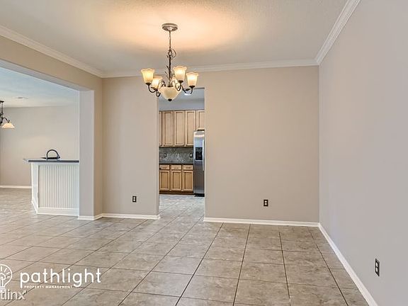 5th image of 4811 Wilderness Glen Ct