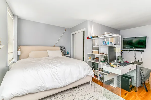 Rented by REMAX Central | media 6