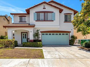 10 Appleglen Dr, Irvine, CA 92602