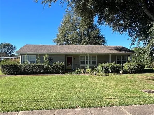 201 2nd St, Colfax, LA 71417