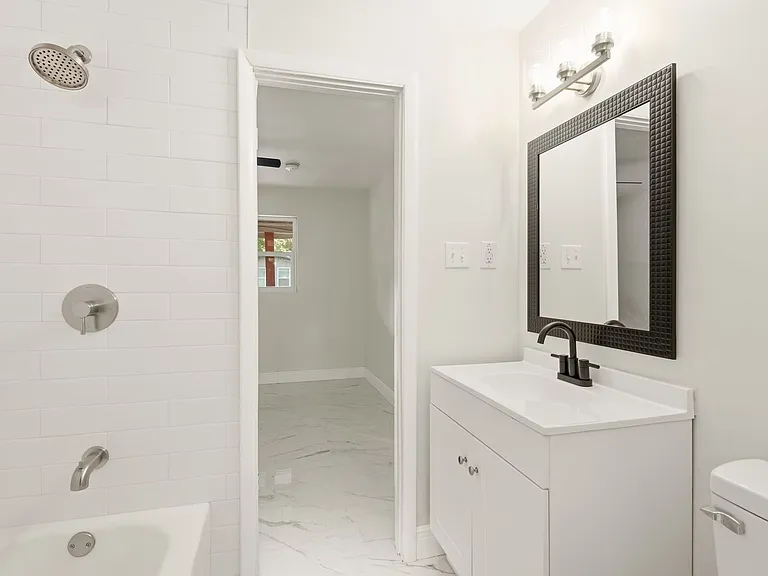 708 Pennsylvania Ave — Photo 11
