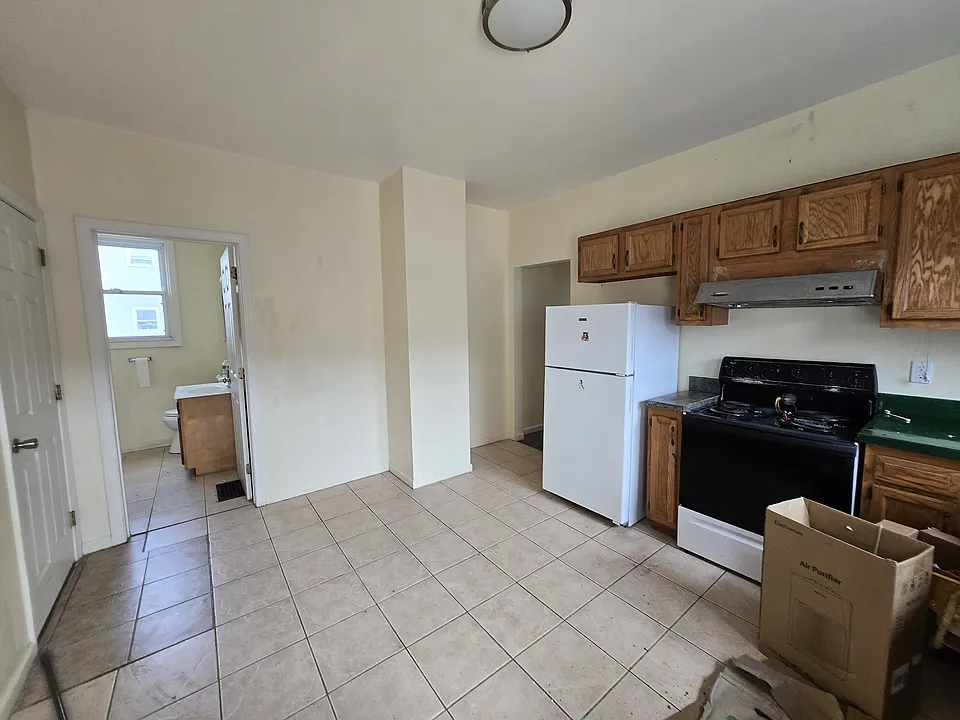 113 Sachem St #1