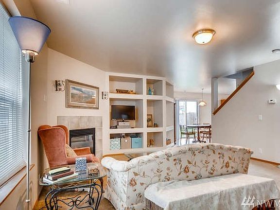 5th image of 1707 201st Street Ct E