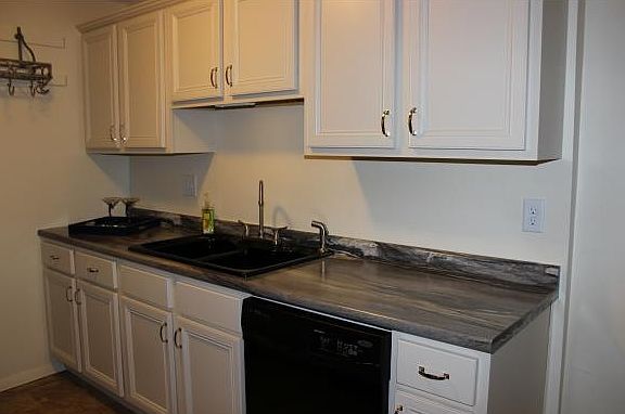 5th image of 1539 Blackstone Dr