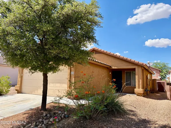 436 W Dawn Blossom Dr, Green Valley, AZ 85614
