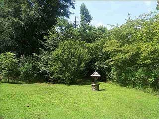 2nd image of 69 Willowood Dr