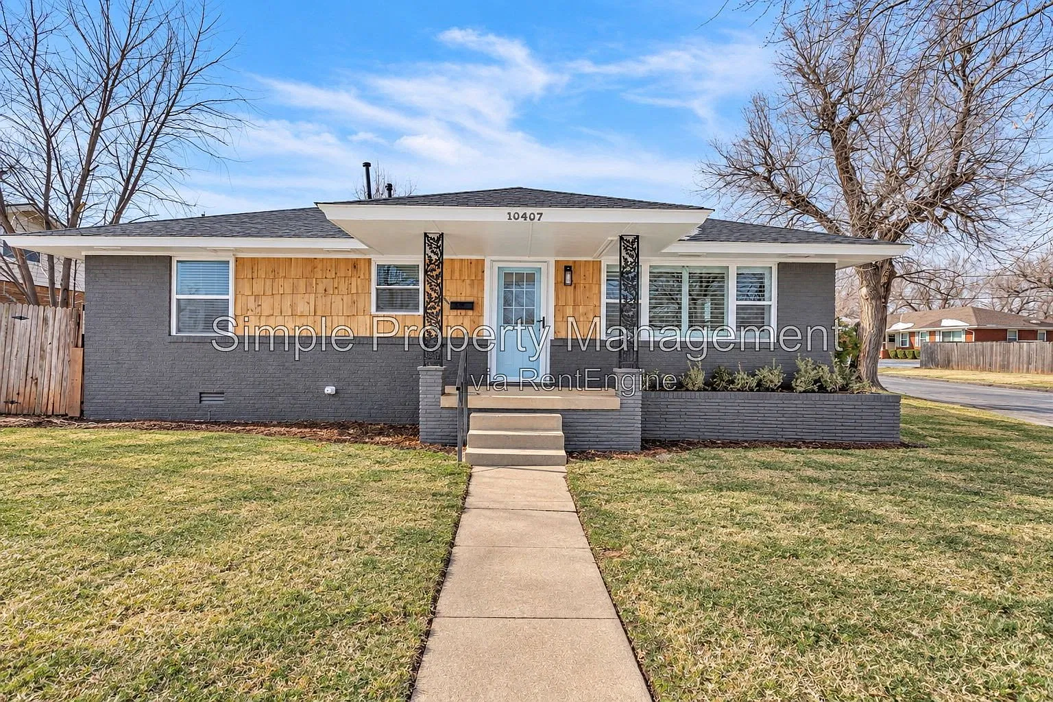 3 bed, 1.0 bath, 1203 sqft, $1,550 — Photo 1