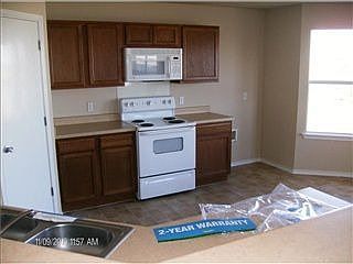2nd image of 230 Almquist St