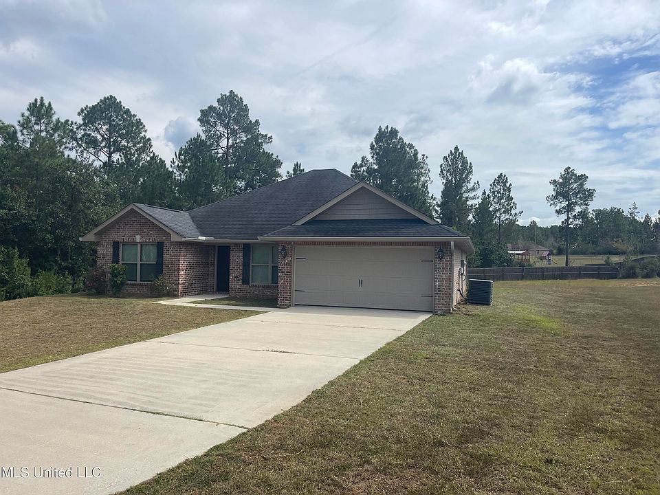 2nd image of 21449 W Edgewood Dr