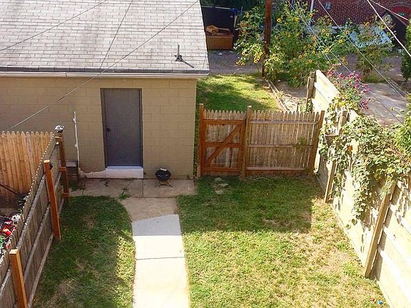 Fenced-in Yard