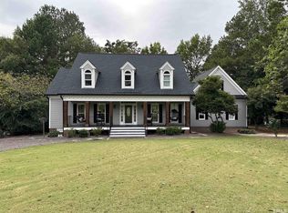 18 Lafoy Dr, Clayton, NC 27527