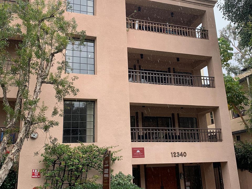 1st image of 12340 Montana Ave #205
