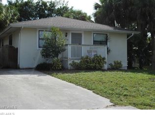 5218 Sholtz St, Naples, FL 34113