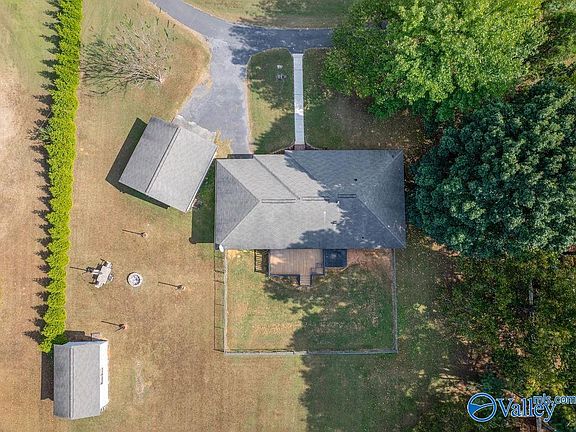 3rd image of 1207 Crawford Rd