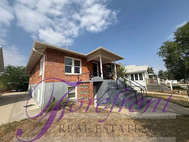 112 South Elk Street - 4 — Photo 1