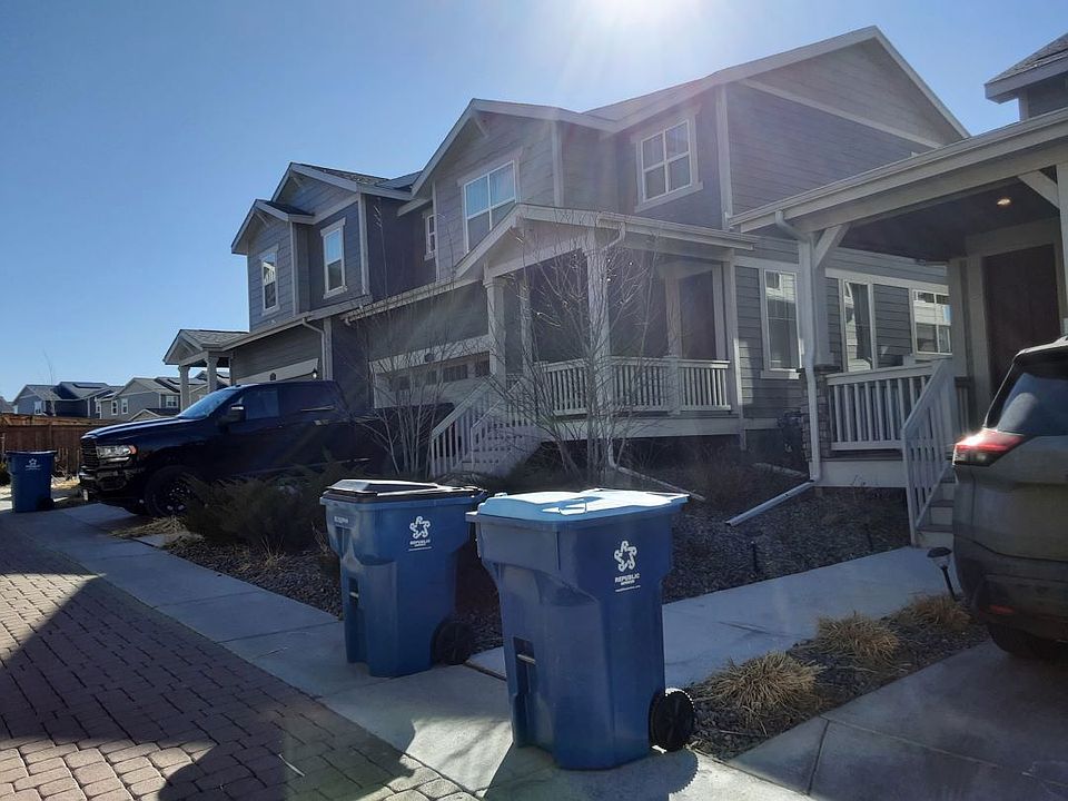 2nd image of 9542 Richfield St