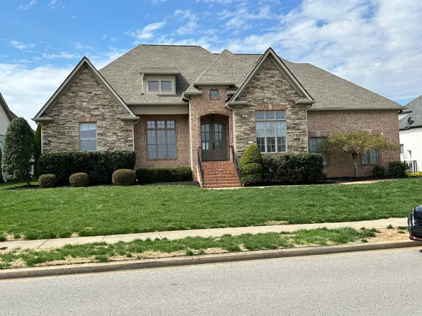 1568 Foxland Blvd, Gallatin, TN 37066