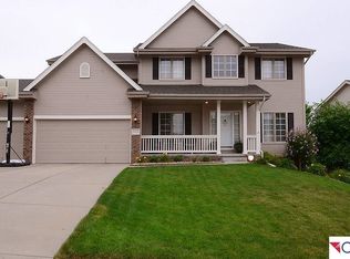 15126 Vernon Ave, Omaha, NE 68116