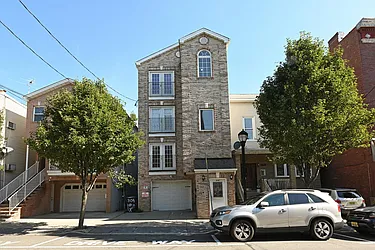 304 49th Street, #1