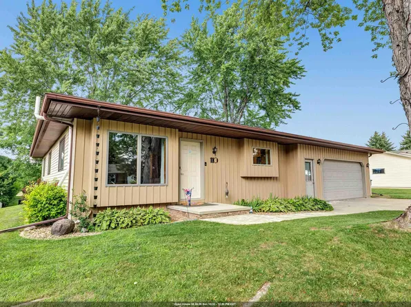 110 E Morningside Dr, Kaukauna, WI 54130