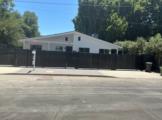 19228 Arminta St, Reseda, CA 91335