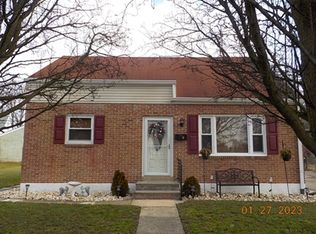 6 Harvey Pl, Wilmington, DE 19805