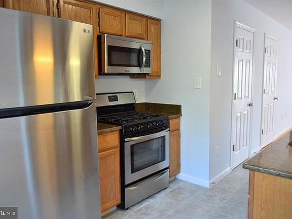 4th image of 4206 Kenton Cir