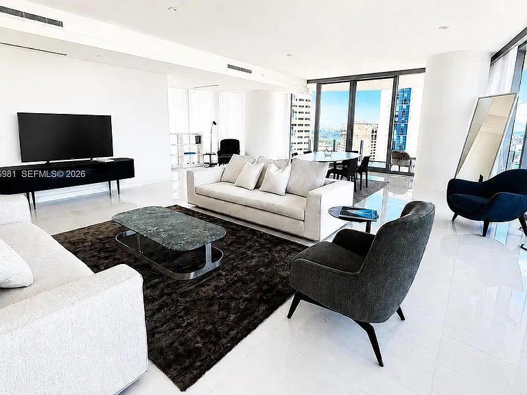 300 Biscayne Boulevard Way #3201 — Photo 4