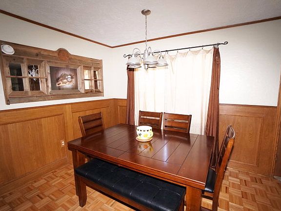 5th image of 3809 Candy Ln