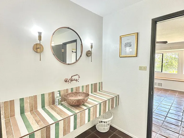 1650 Winterwarm Dr — Photo 23