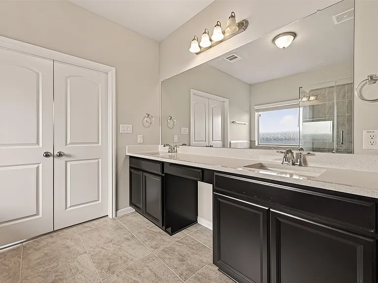20427 Alpine Meadow Pl — Photo 33