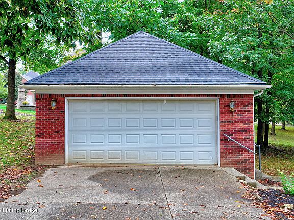 5th image of 6311 Breeze Hill Rd