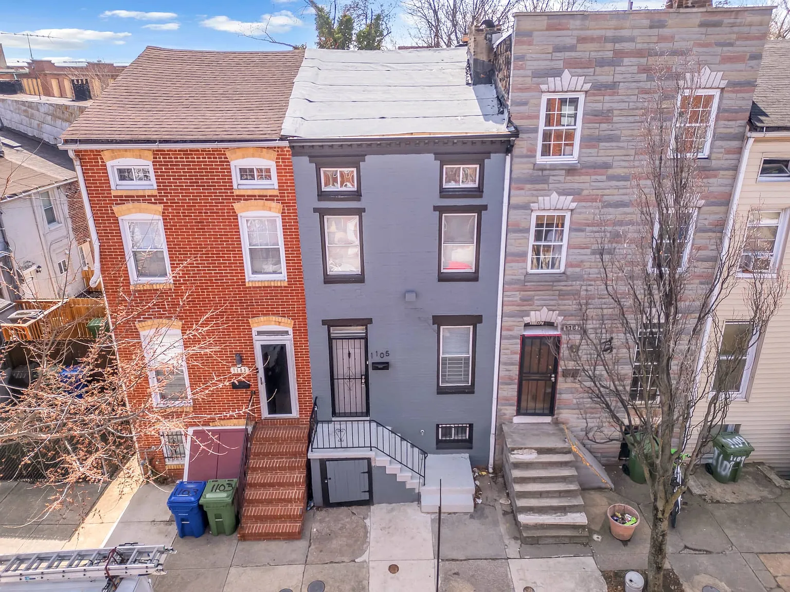 Bright Baltimore Townhome with Parking & Potential — Photo 2