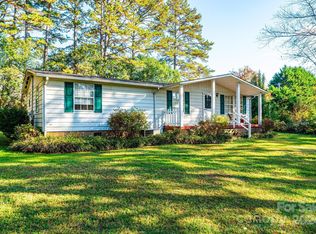 1146 Sunset Ct, Conover, NC 28613