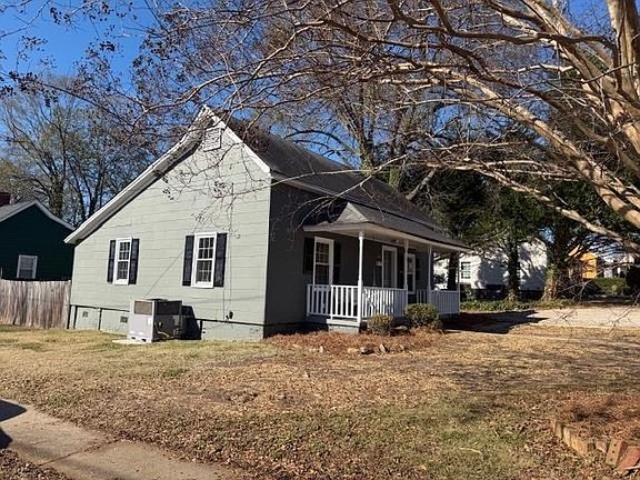 2nd image of 456 N Fairview Ave