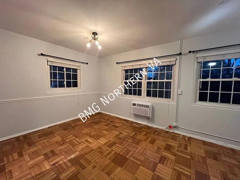 3592 Martha Custis Dr #303 — Photo 13