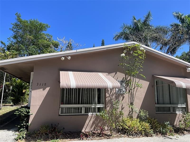 1st image of 3118 SW 15th Ave