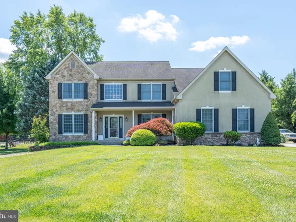 710 Nicole Dr, Mickleton, NJ 08056