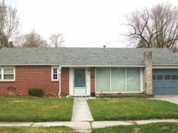 111 Ada Ave, Bowling Green, OH 43402