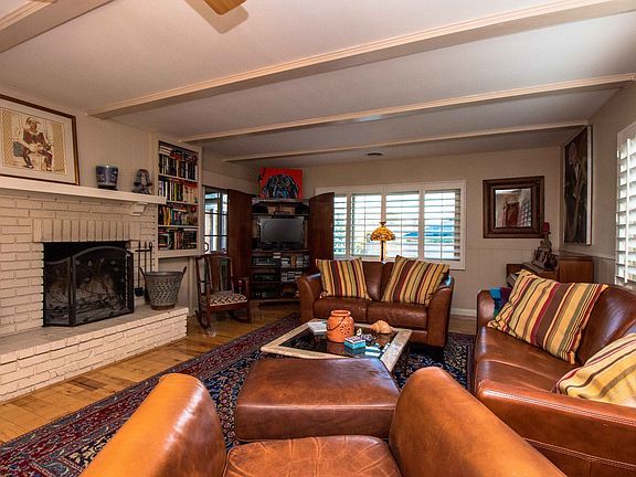5th image of 620 Wellesley Dr