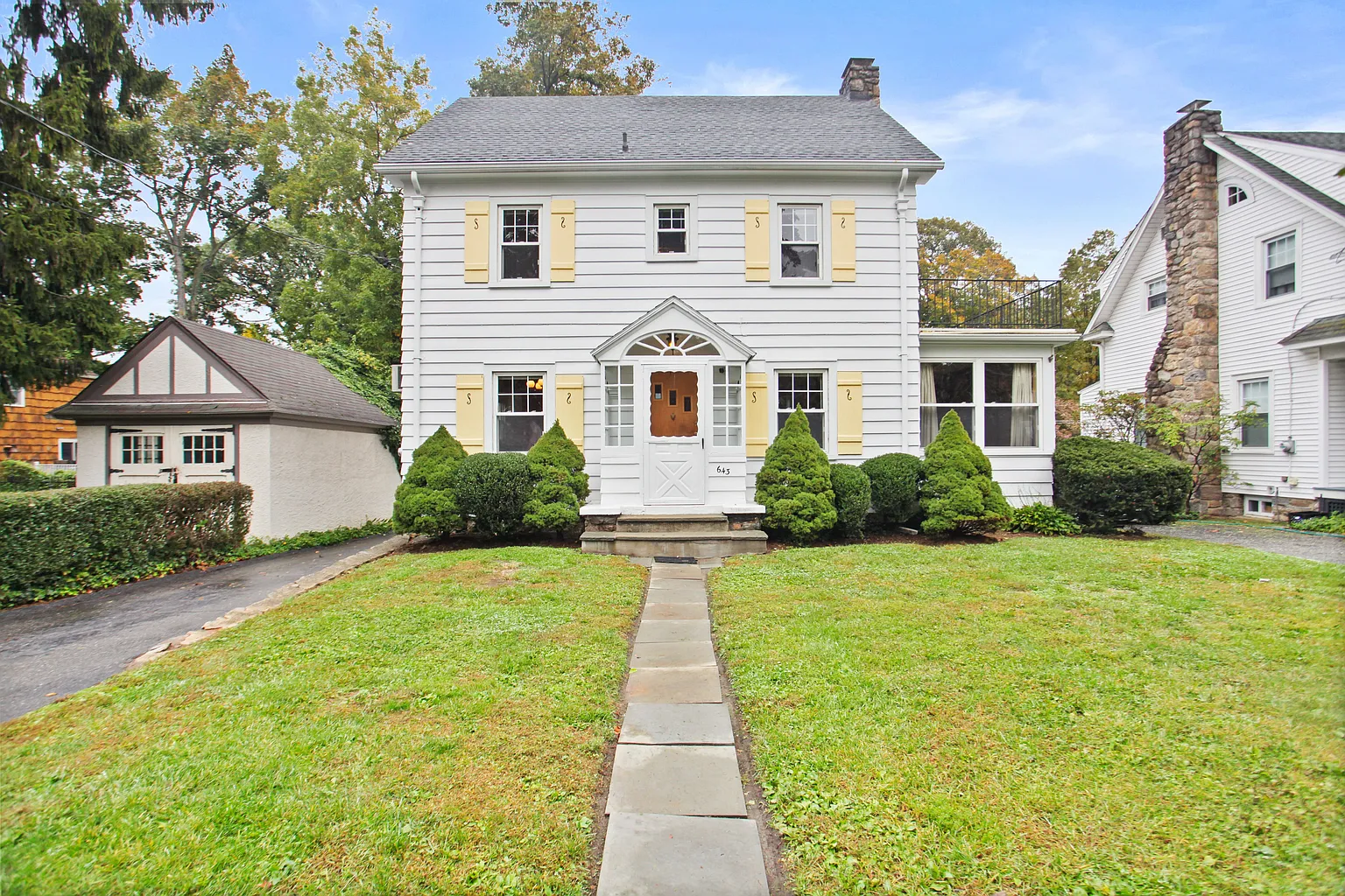 643 Harold St photo 1